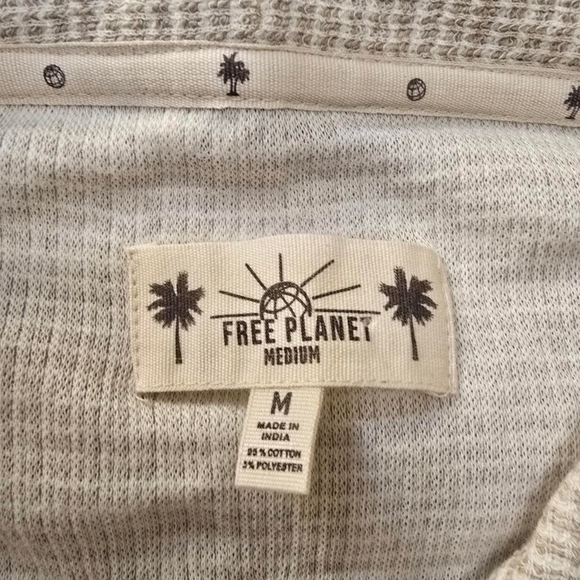 Free Planet Other - Free Planet Gray Casual Button Down Shirt